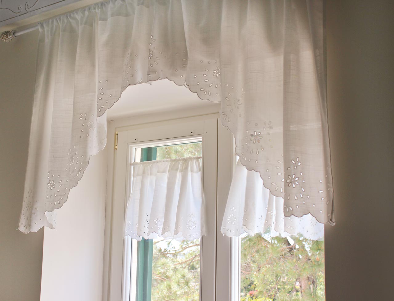 Mantovana Sangallo Lace 100% cotone 200x90cm